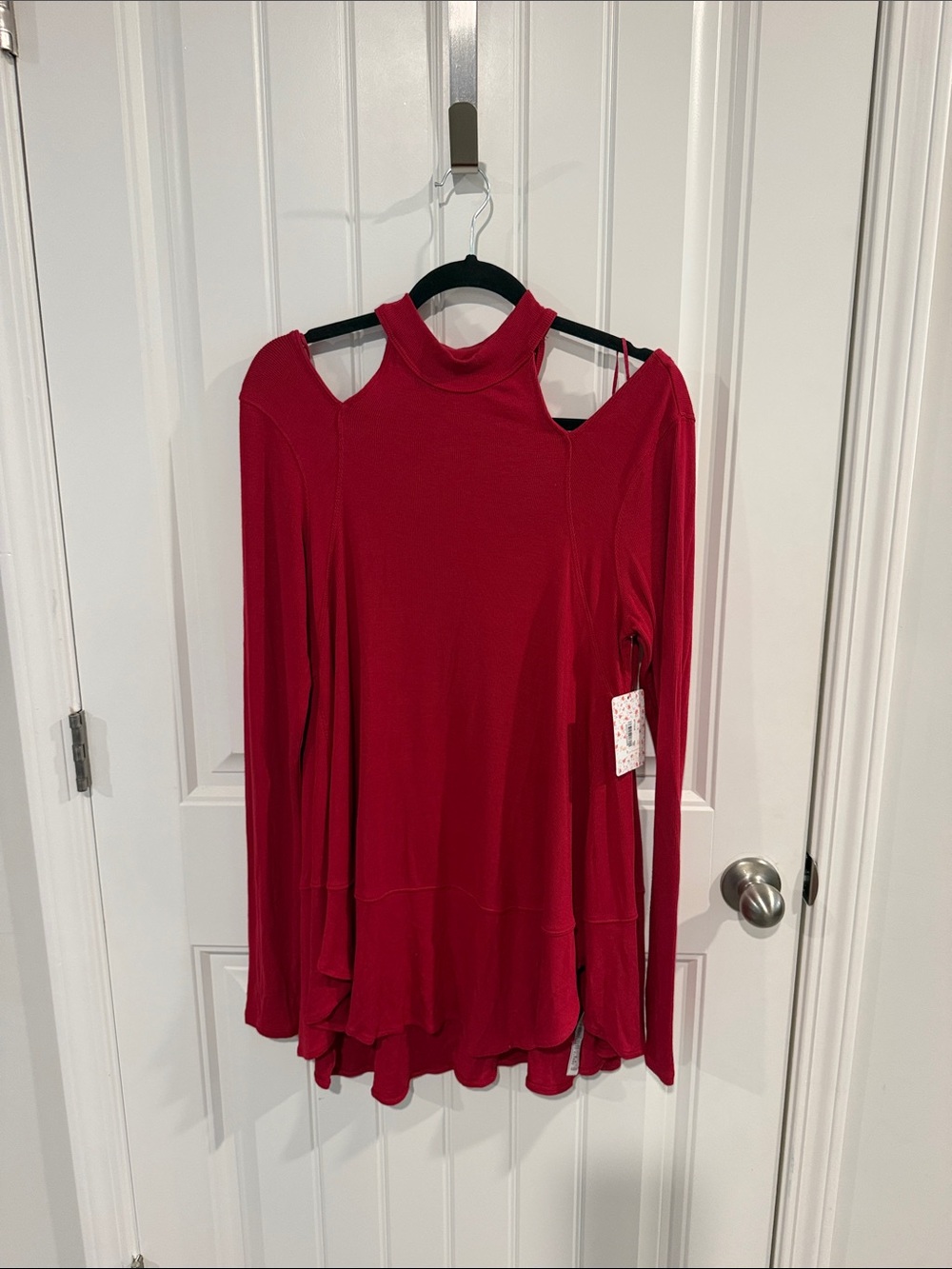 NWT Free People Women's Red Cold-Shoulder Long Sleeve Mock Neck Top